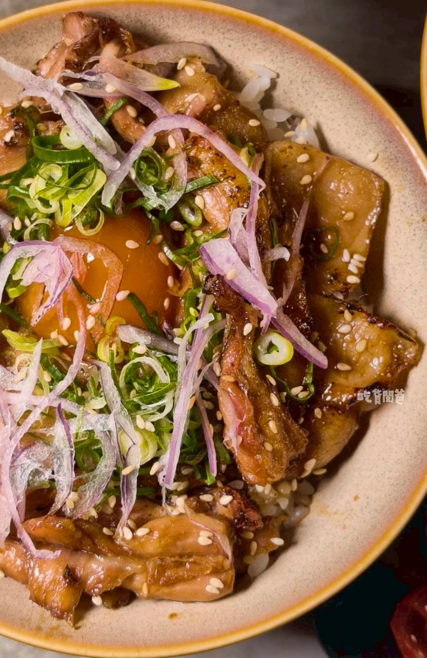 究鶴餐館|高雄左營|定食超強!蒜蝦飯必嗑!甜點更狂!超綿密鶴拳布丁更是必吃! - 第2張圖 究鶴餐館|高雄左營|定食超強!蒜蝦飯必嗑!甜點更狂!超綿密鶴拳布丁更是必吃!