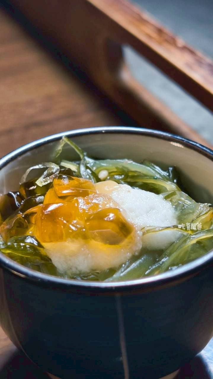 究鶴餐館|高雄左營|定食超強!蒜蝦飯必嗑!甜點更狂!超綿密鶴拳布丁更是必吃! - 第13張圖 究鶴餐館|高雄左營|定食超強!蒜蝦飯必嗑!甜點更狂!超綿密鶴拳布丁更是必吃!