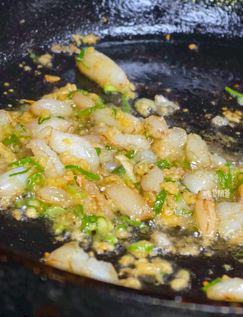 究鶴餐館|高雄左營|定食超強!蒜蝦飯必嗑!甜點更狂!超綿密鶴拳布丁更是必吃! - 第33張圖 究鶴餐館|高雄左營|定食超強!蒜蝦飯必嗑!甜點更狂!超綿密鶴拳布丁更是必吃!
