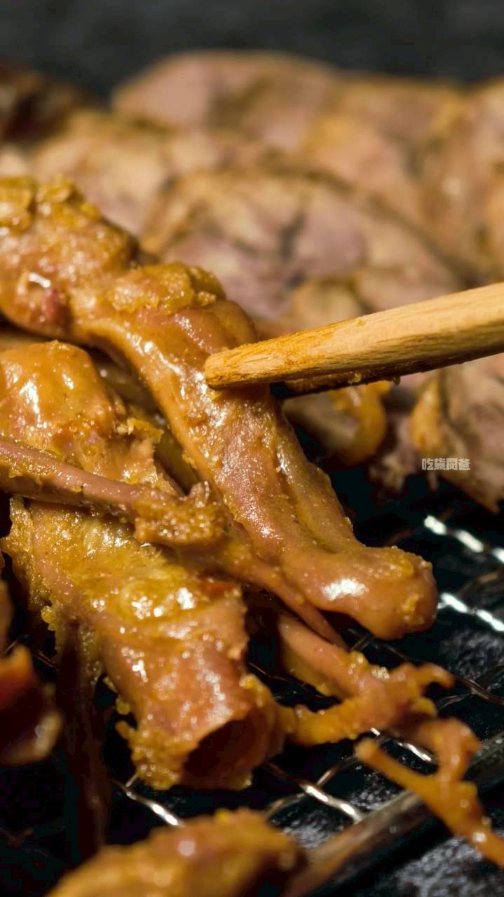 黑竹園雞腳凍|員林美食,40年老字號人氣冷滷,超涮嘴伴手禮,一吃愛上! - 第18張圖 黑竹園雞腳凍|員林美食,40年老字號人氣冷滷,超涮嘴伴手禮,一吃愛上!