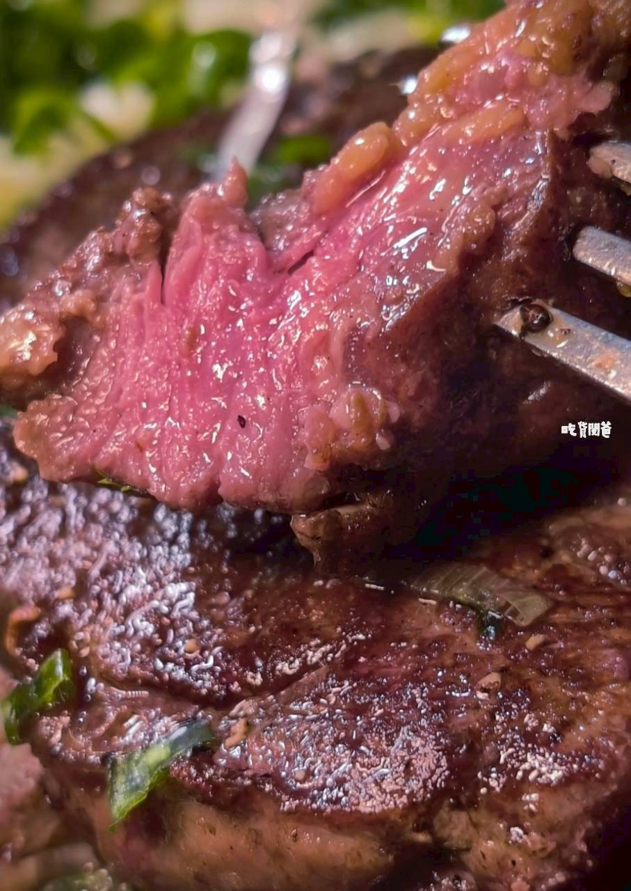 大港參貳牛排館鼎山店|高雄最強宵夜場!爽嗑海陸重磅排餐,肉控、海味!通通到位! - 第41張圖 大港參貳牛排館鼎山店|高雄最強宵夜場!爽嗑海陸重磅排餐,肉控、海味!通通到位!