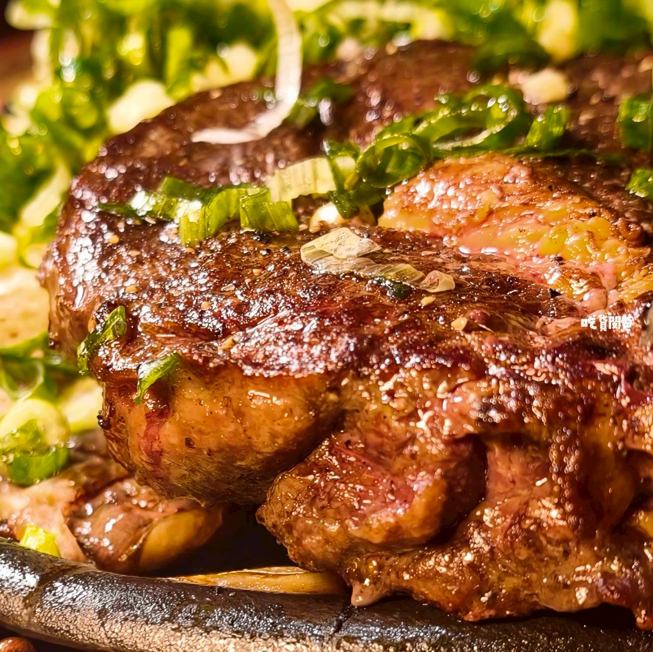 大港參貳牛排館鼎山店|高雄最強宵夜場!爽嗑海陸重磅排餐,肉控、海味!通通到位! - 第2張圖 大港參貳牛排館鼎山店|高雄最強宵夜場!爽嗑海陸重磅排餐,肉控、海味!通通到位!
