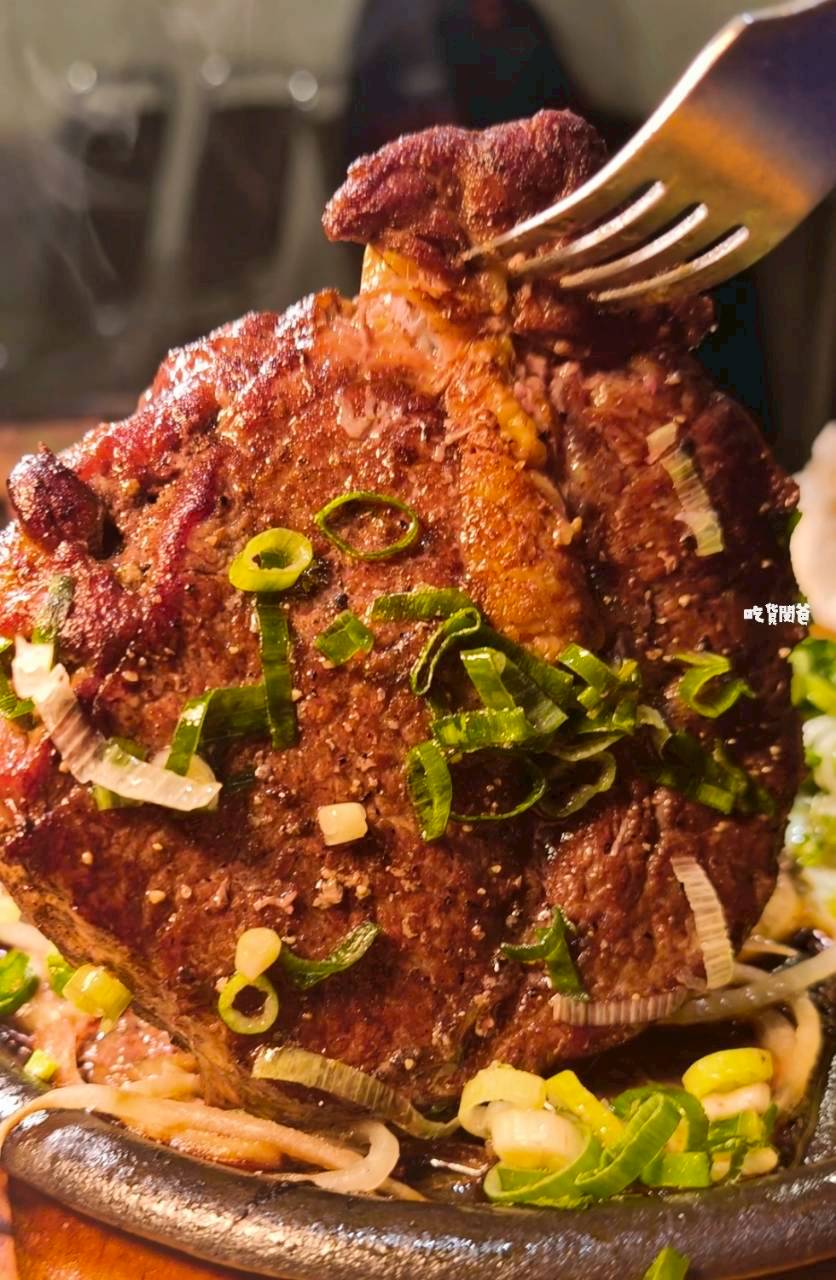 大港參貳牛排館鼎山店|高雄最強宵夜場!爽嗑海陸重磅排餐,肉控、海味!通通到位! - 第38張圖 大港參貳牛排館鼎山店|高雄最強宵夜場!爽嗑海陸重磅排餐,肉控、海味!通通到位!