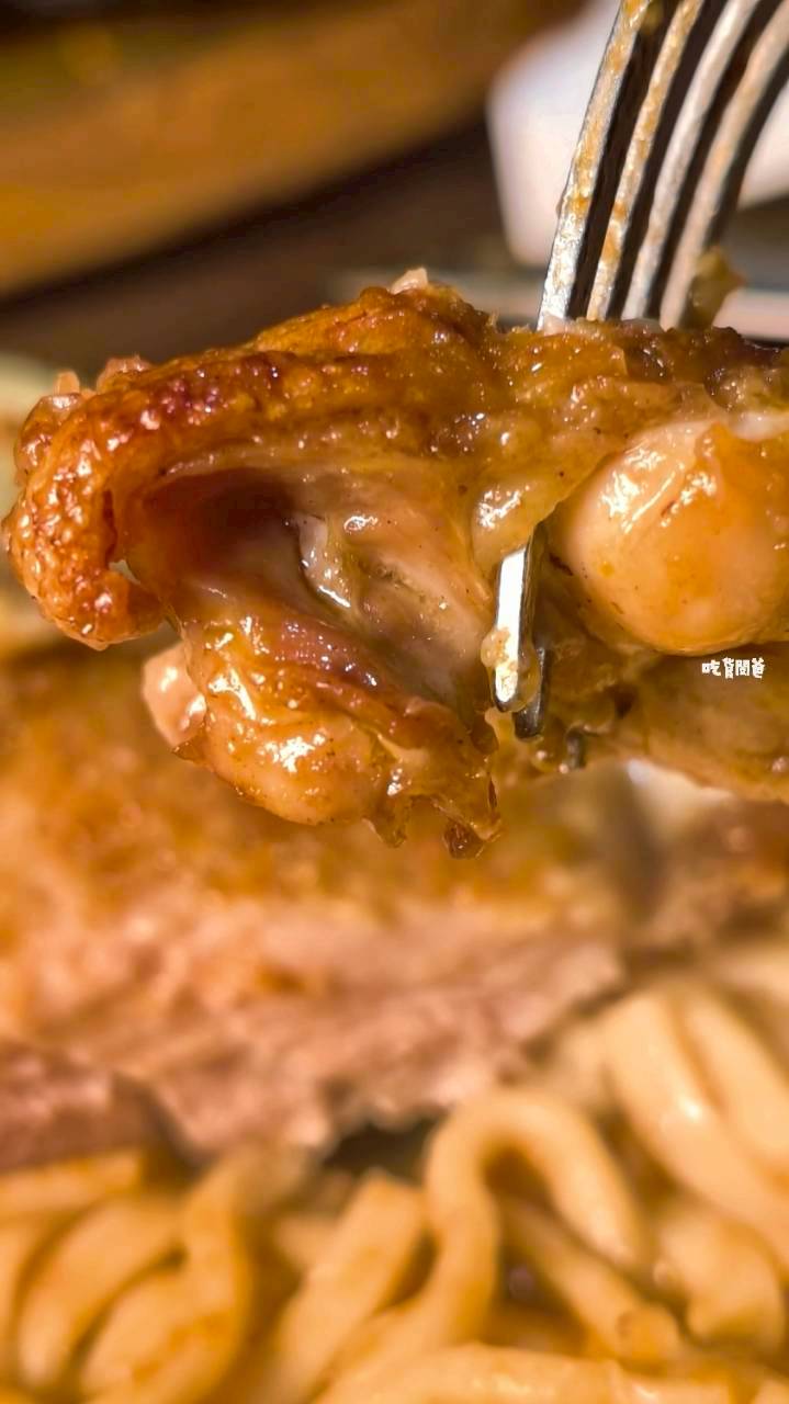 大港參貳牛排館鼎山店|高雄最強宵夜場!爽嗑海陸重磅排餐,肉控、海味!通通到位! - 第28張圖 大港參貳牛排館鼎山店|高雄最強宵夜場!爽嗑海陸重磅排餐,肉控、海味!通通到位!