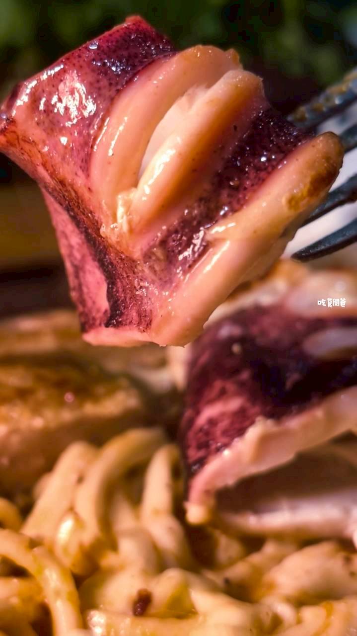 大港參貳牛排館鼎山店|高雄最強宵夜場!爽嗑海陸重磅排餐,肉控、海味!通通到位! - 第31張圖 大港參貳牛排館鼎山店|高雄最強宵夜場!爽嗑海陸重磅排餐,肉控、海味!通通到位!