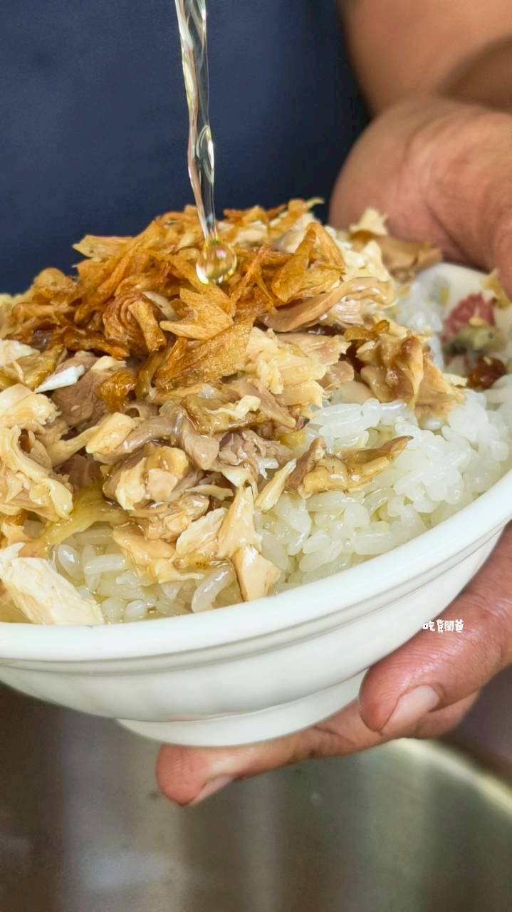 阿欽師山雞飯｜高雄旗山隱藏版，在地低調超人氣銅板價雙雞飯，便宜大碗爆好吃!