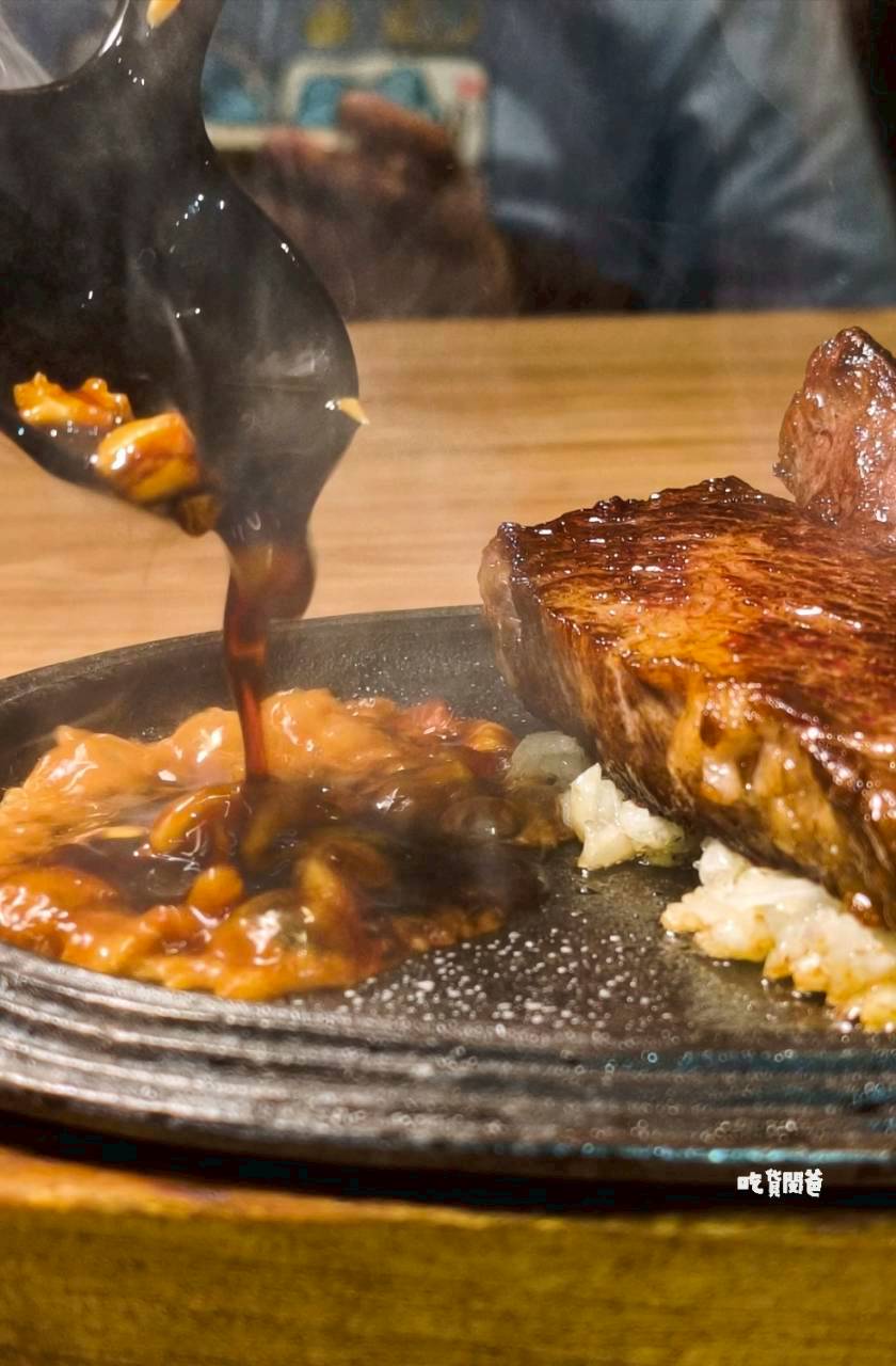 鬥牛士牛排食堂五福店，肉控必吃！自助吧暢用！牛肉狂、鴨胸酥嫩、豬腳脆香！