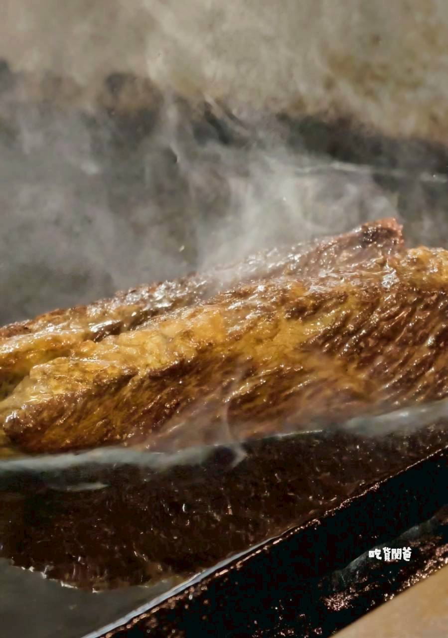 鬥牛士牛排食堂五福店，肉控必吃！自助吧暢用！牛肉狂、鴨胸酥嫩、豬腳脆香！