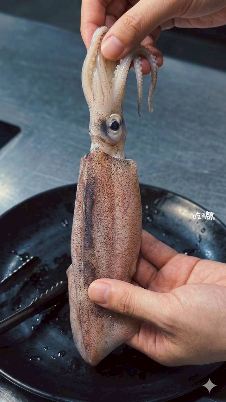 南海澎湖燒烤｜高雄前鎮｜最強消夜場！澎湖直送魚蝦蟹、生蠔通通無限吃到飽！