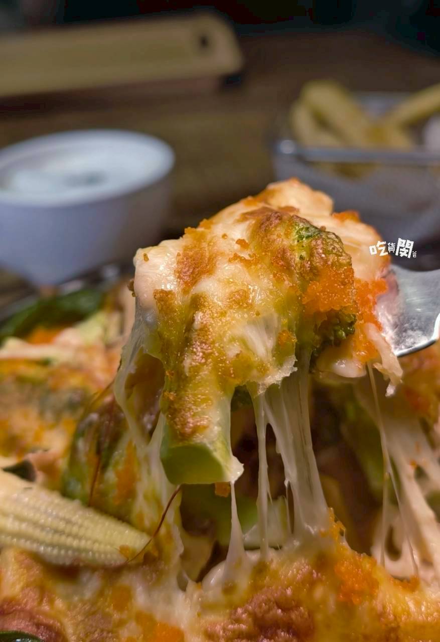 多一點咖啡文化館｜高雄苓雅｜被早午餐耽誤的超狂鍋物，牛奶、壽喜燒必吃！