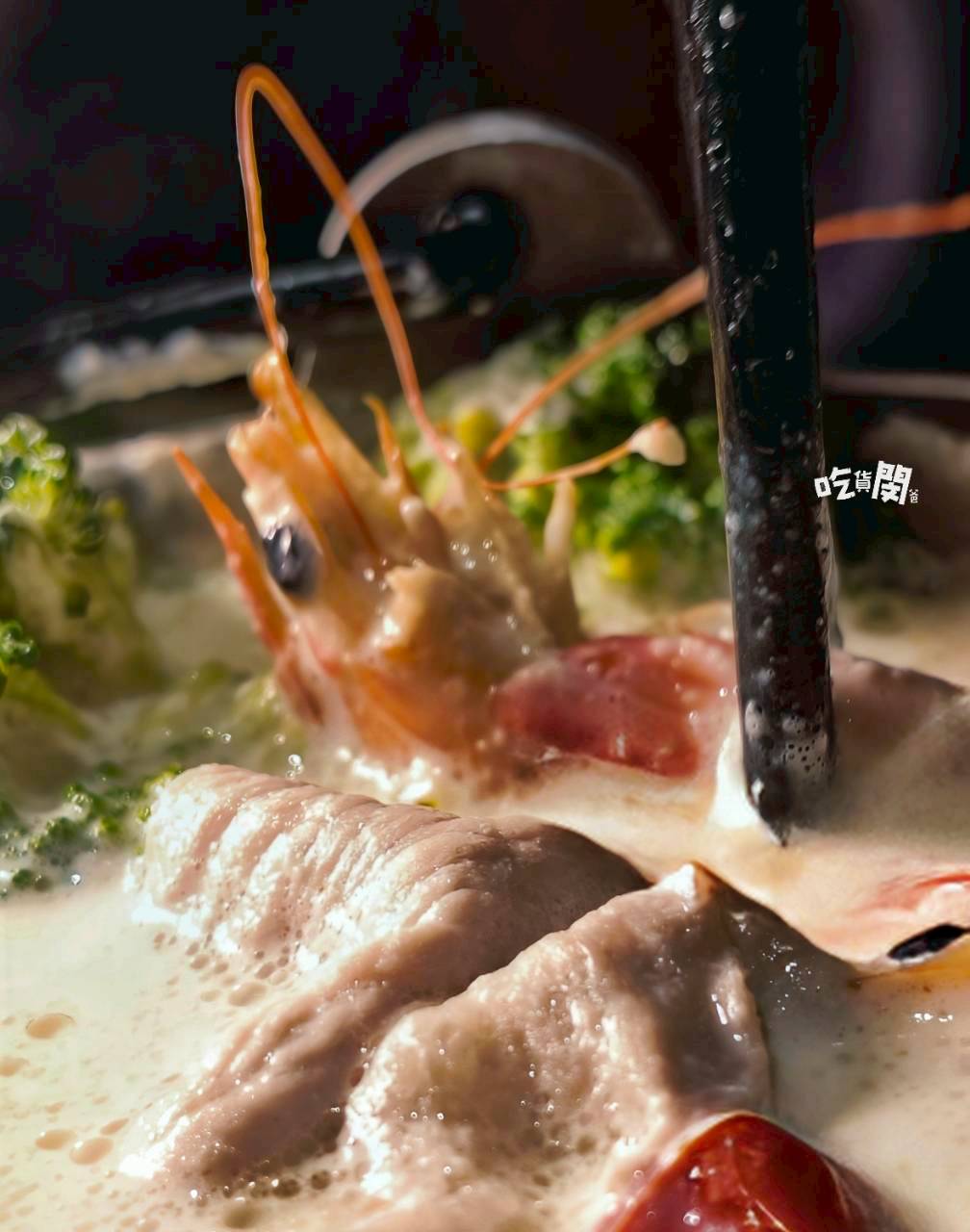 多一點咖啡文化館｜高雄苓雅｜被早午餐耽誤的超狂鍋物，牛奶、壽喜燒必吃！