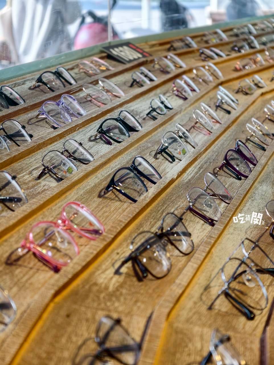 得崴眼鏡｜高雄最狂眼鏡行，680元輕鬆帶回家的高CP眼鏡，實用、時尚一次到位！