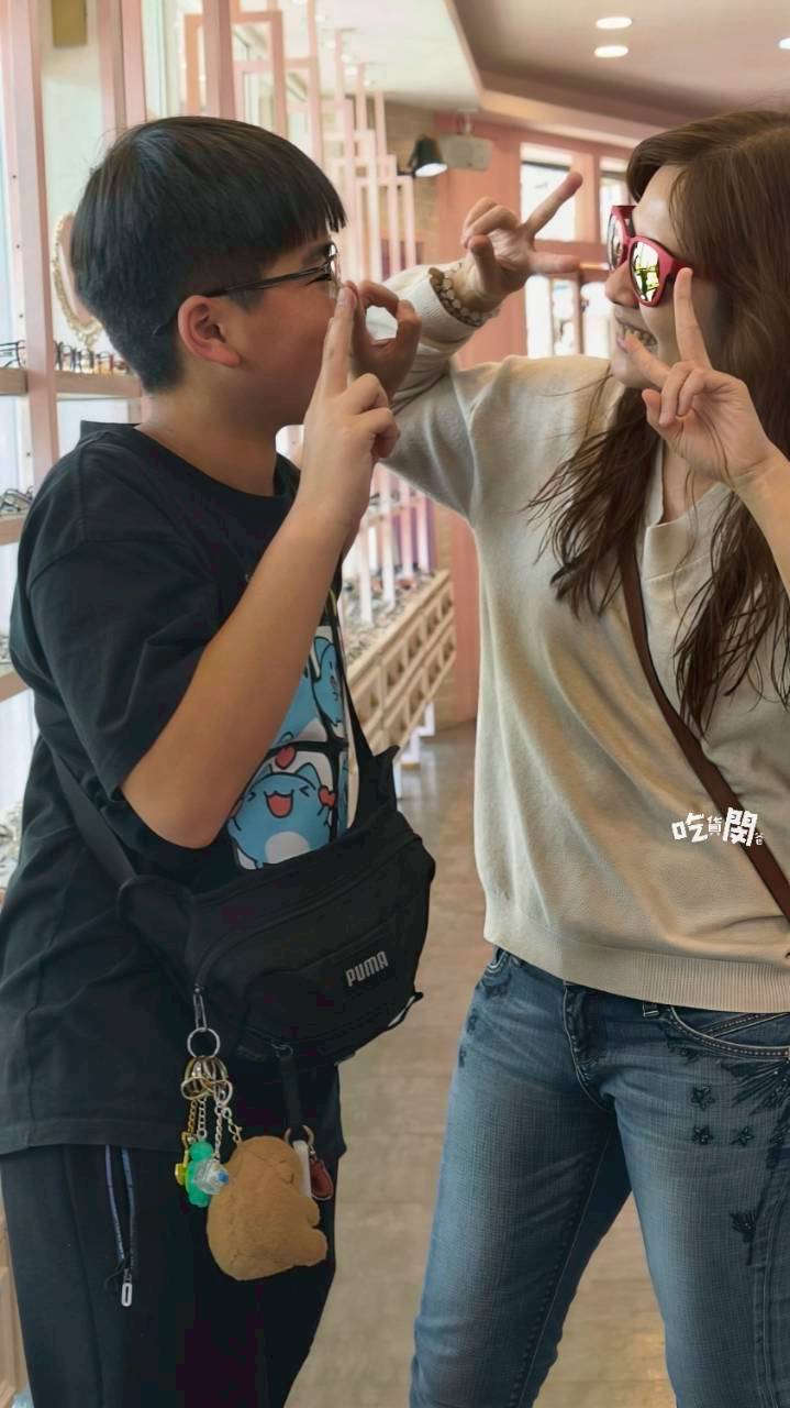 得崴眼鏡｜高雄最狂眼鏡行，680元輕鬆帶回家的高CP眼鏡，實用、時尚一次到位！