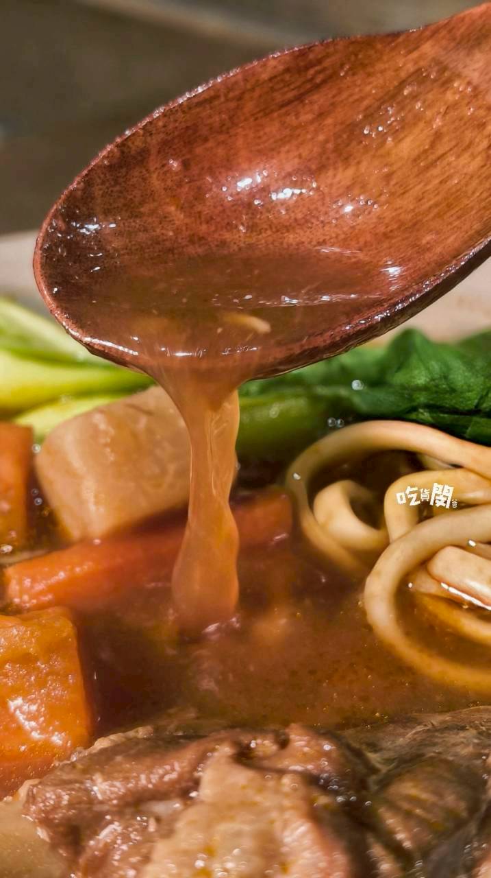 涼野冰室|高雄仁武|隱藏版手作冰淇淋店也是甜點店,更是被冰淇淋耽誤的麵店! - 第41張圖 涼野冰室|高雄仁武|隱藏版手作冰淇淋店也是甜點店,更是被冰淇淋耽誤的麵店!