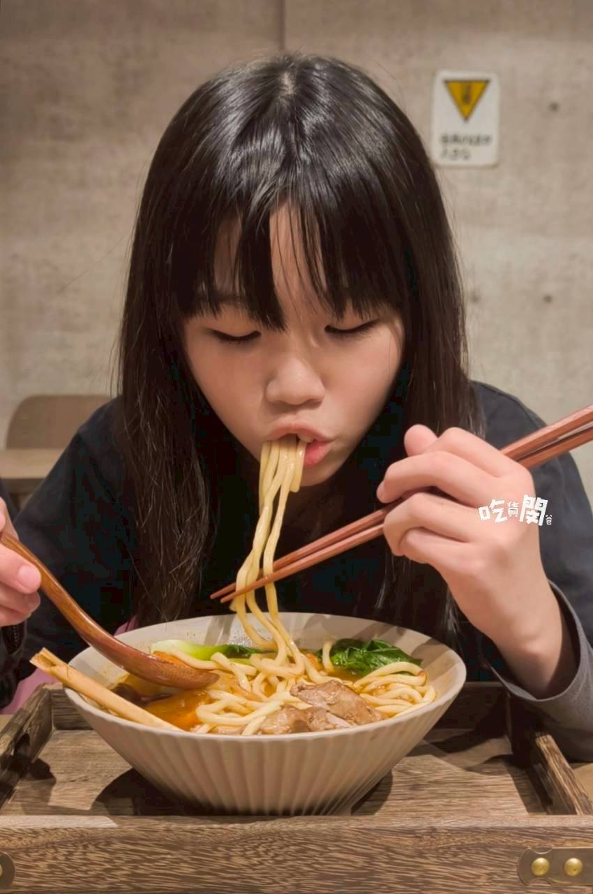 涼野冰室|高雄仁武|隱藏版手作冰淇淋店也是甜點店,更是被冰淇淋耽誤的麵店! - 第36張圖 涼野冰室|高雄仁武|隱藏版手作冰淇淋店也是甜點店,更是被冰淇淋耽誤的麵店!
