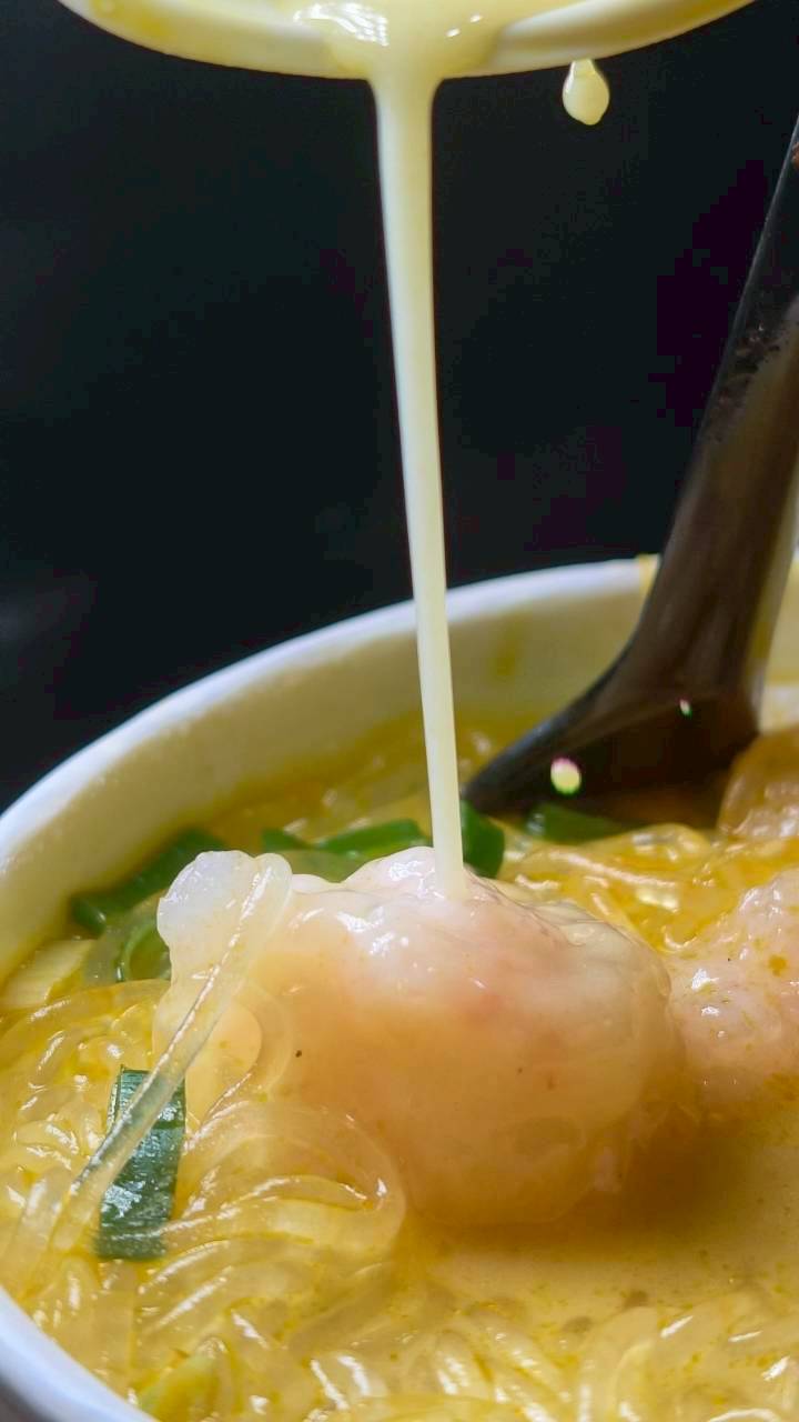 青年夜市手打蝦滑|視覺系兼具美味度的兩極評價超人氣夜市小吃,吃過嗎? - 第11張圖 青年夜市手打蝦滑|視覺系兼具美味度的兩極評價超人氣夜市小吃,吃過嗎?