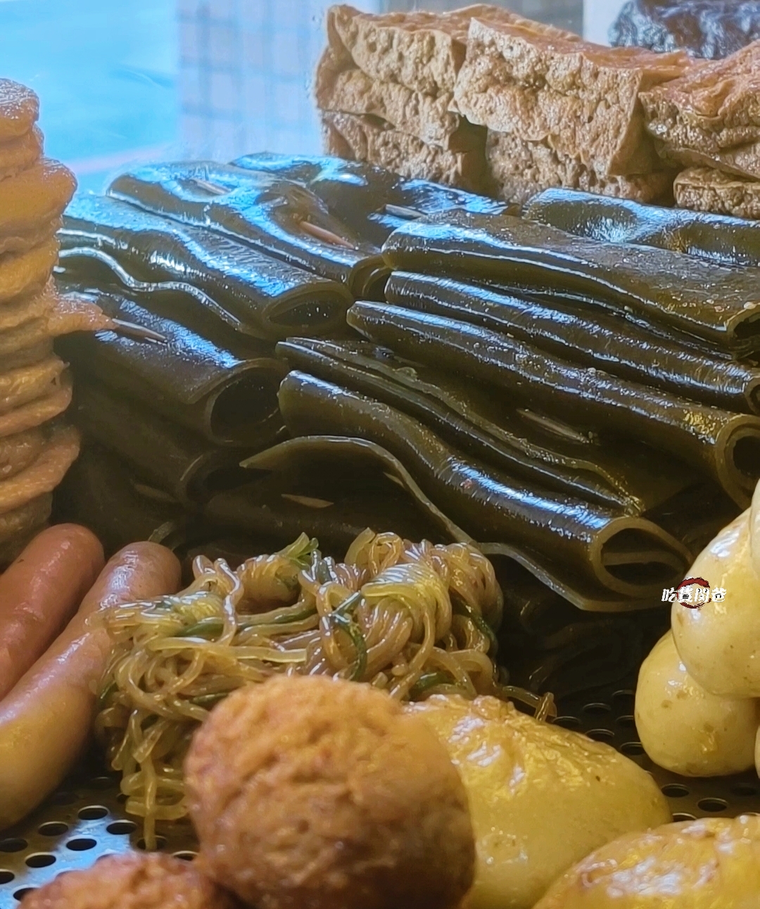 秘醬滷味｜高雄楠梓｜全台最大超人氣連鎖冷滷，晚餐、消夜、追劇、下酒新選擇！