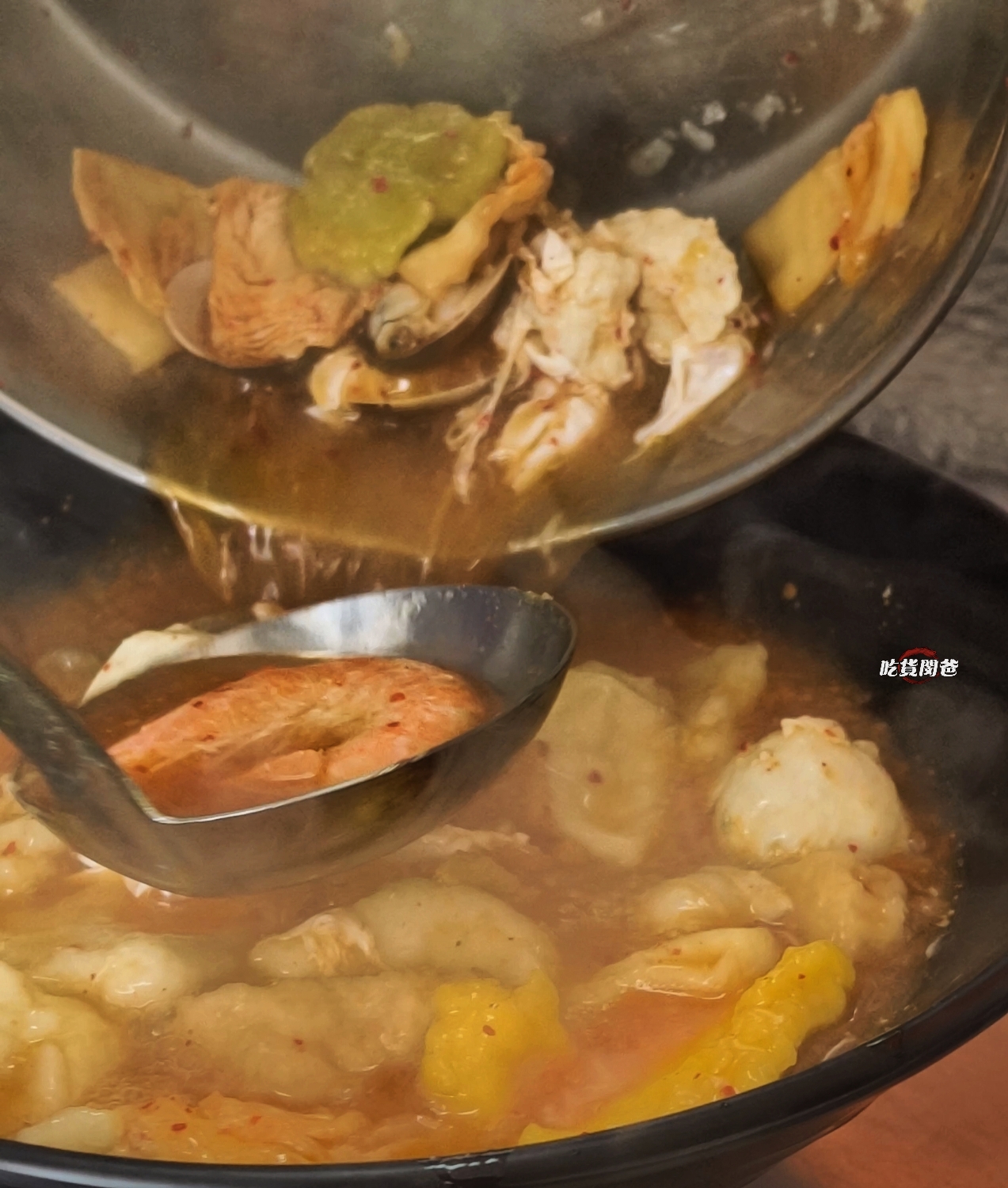 萬客臨彩色麵疙瘩｜高雄屏東｜必吃麵疙瘩、臭豆腐、鍋燒、咖哩飯，一吃愛上！