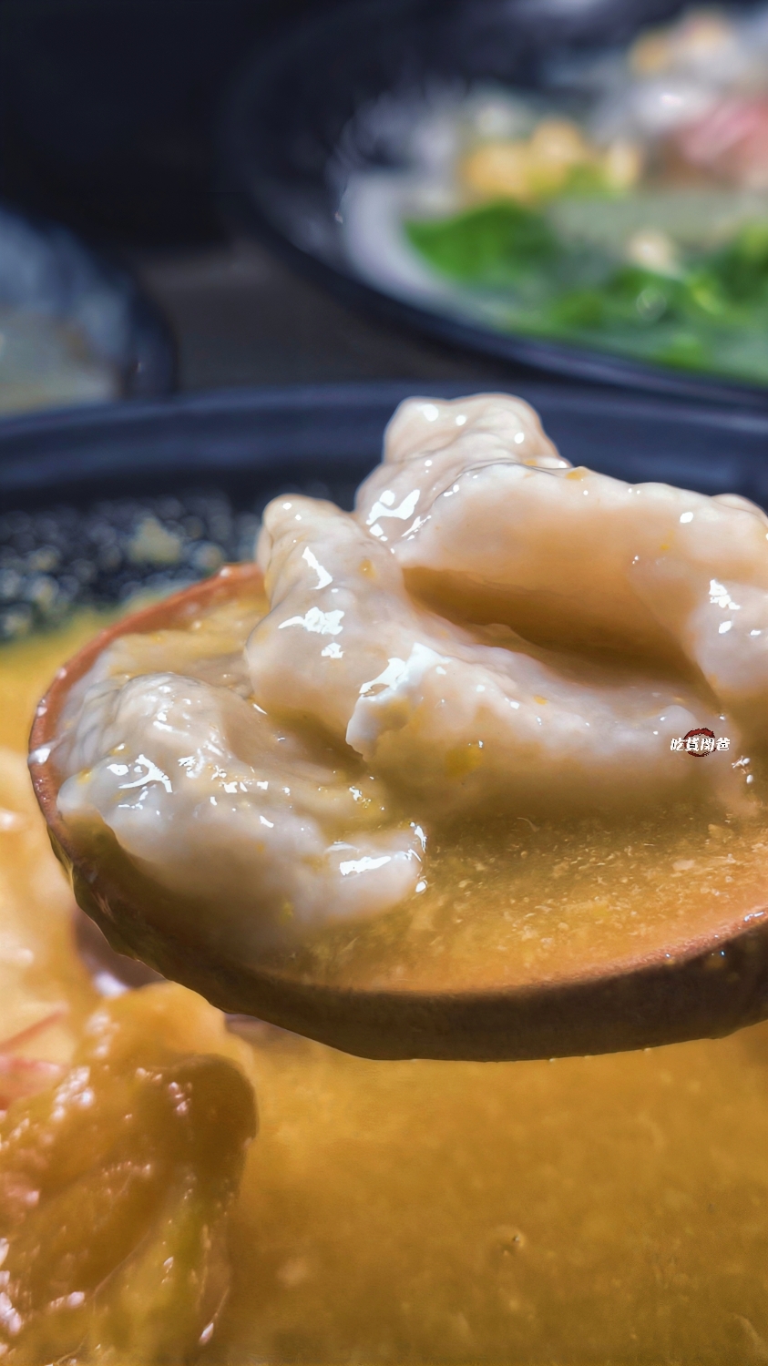 萬客臨彩色麵疙瘩｜高雄屏東｜必吃麵疙瘩、臭豆腐、鍋燒、咖哩飯，一吃愛上！