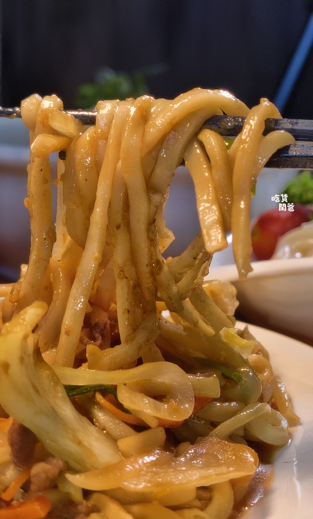 六少爺海鮮恆春店｜泰國蝦、滷豬腳、近80種家常熱炒必吃！恆春最強CP海鮮熱炒店！