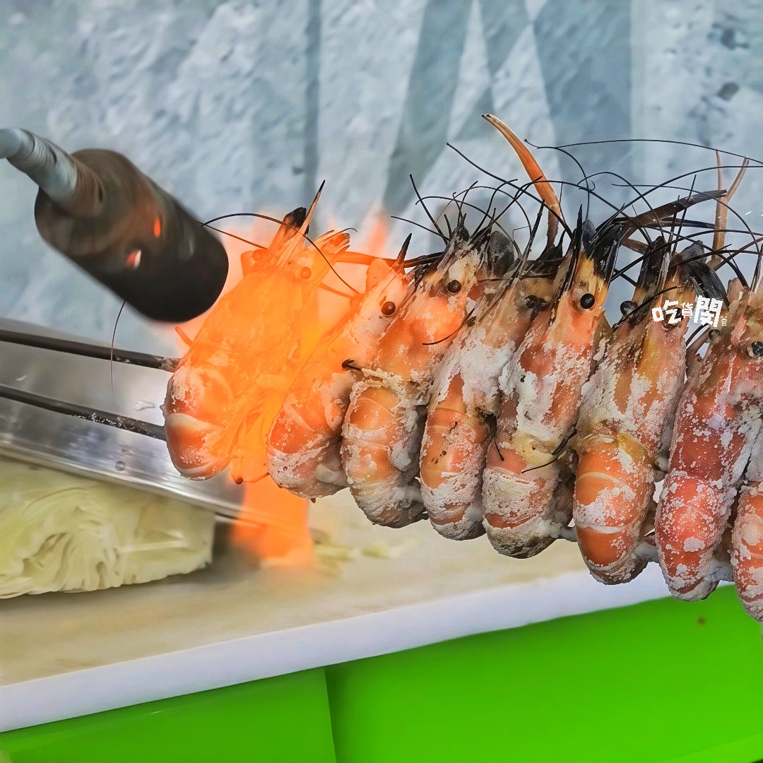 六少爺海鮮恆春店｜泰國蝦、滷豬腳、近80種家常熱炒必吃！恆春最強CP海鮮熱炒店！