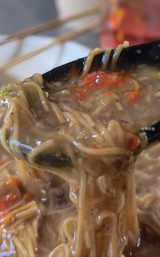 黑輪老牌麵線羹｜左營果貿美食，麵線羹、黑輪、紅茶牛奶必吃必喝，會愛上！