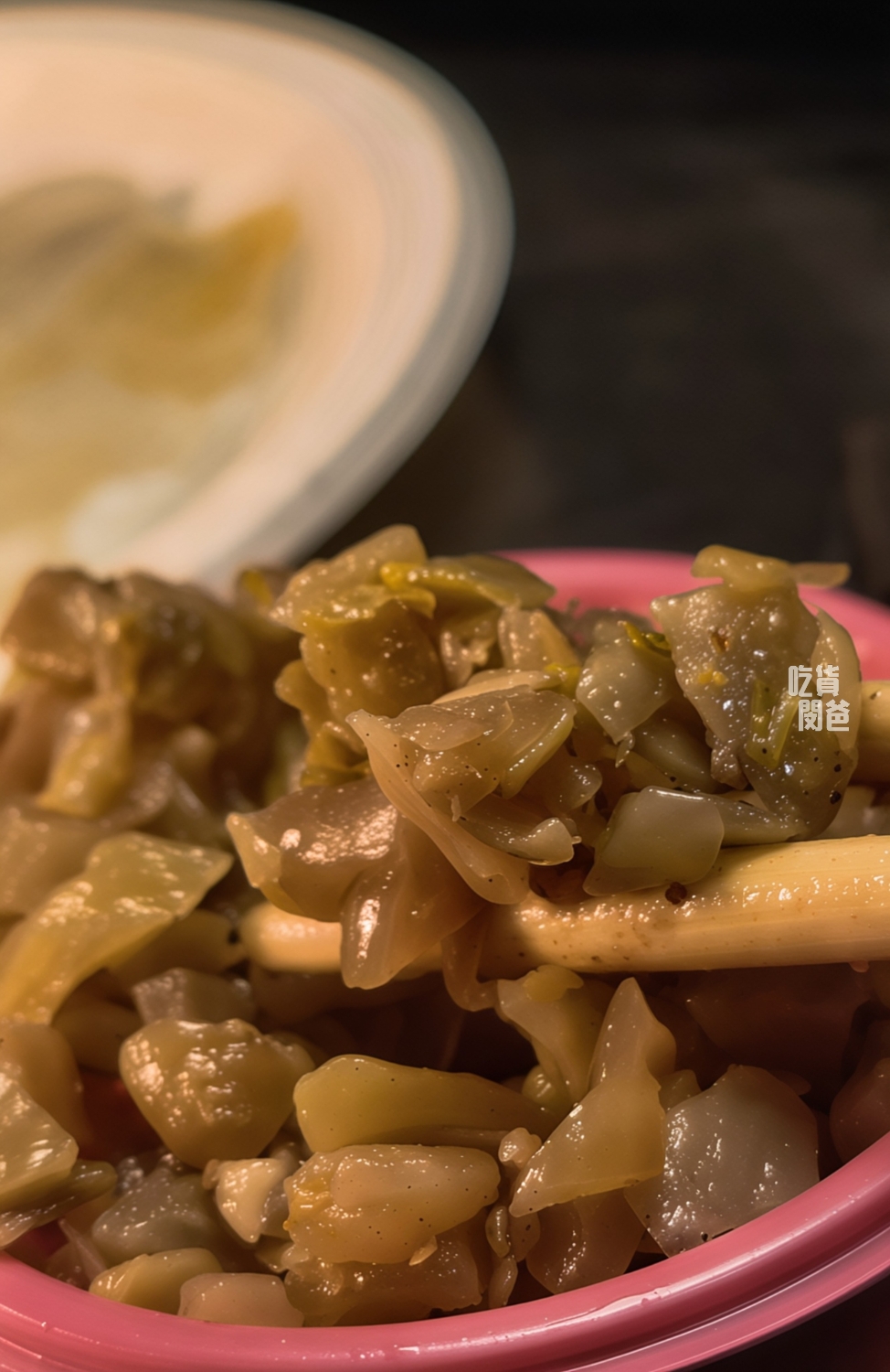 売牛原汁牛肉麵｜高雄鳳山｜紅燒超夠味！限量牛軟骨、牛三寶乾拌麵必吃！