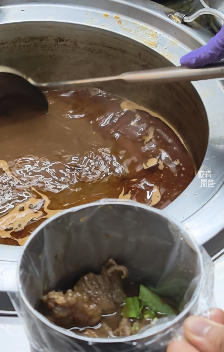 売牛原汁牛肉麵｜高雄鳳山｜紅燒超夠味！限量牛軟骨、牛三寶乾拌麵必吃！
