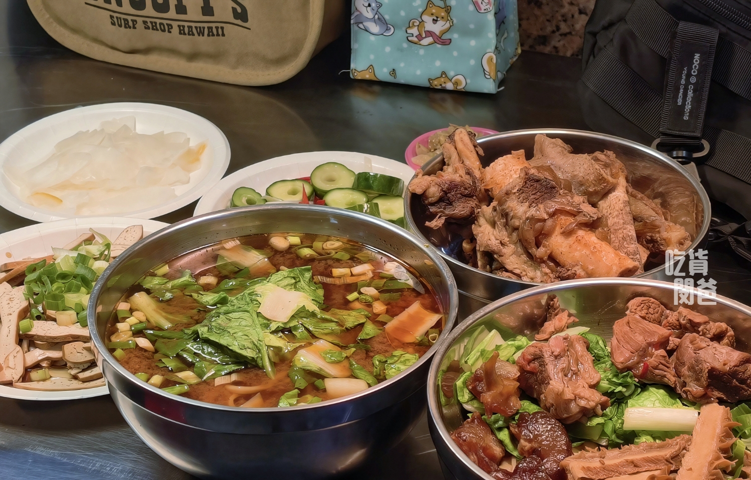 売牛原汁牛肉麵｜高雄鳳山｜紅燒超夠味！限量牛軟骨、牛三寶乾拌麵必吃！