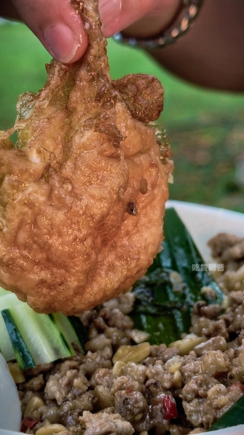 檸檬葉泰國菜|隱藏在黃昏市場的好店!泰奶必喝!涼拌青木瓜必吃!慢來秒殺.. - 第26張圖 檸檬葉泰國菜|隱藏在黃昏市場的好店!泰奶必喝!涼拌青木瓜必吃!慢來秒殺..